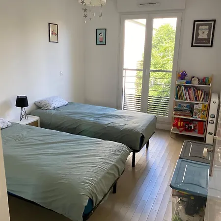 3 Pièces - Proche Paris Appartement *